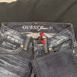 GUESS Women's Skinny Jeans in Washed Indigo with Red Tab